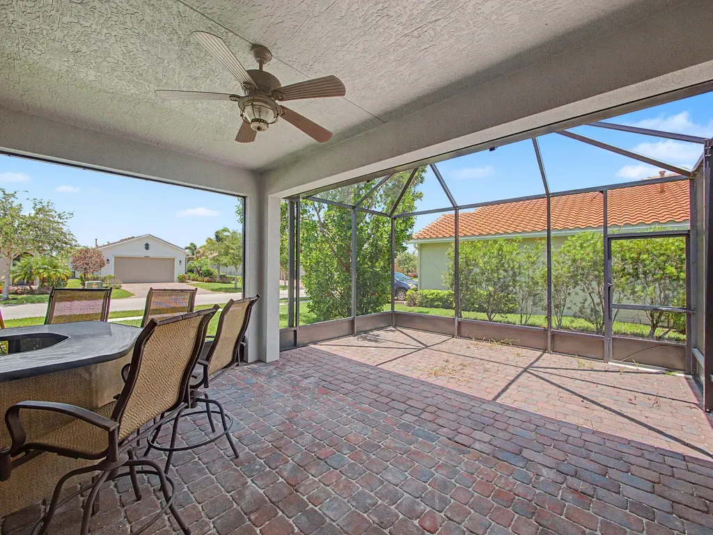 12520 SW Weeping Willow Avenue Port St Lucie FL 34987