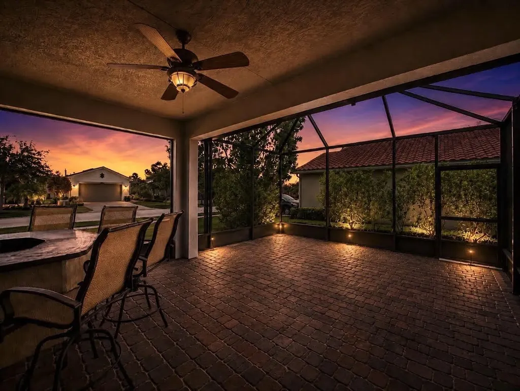 12520 SW Weeping Willow Avenue Port St Lucie FL 34987