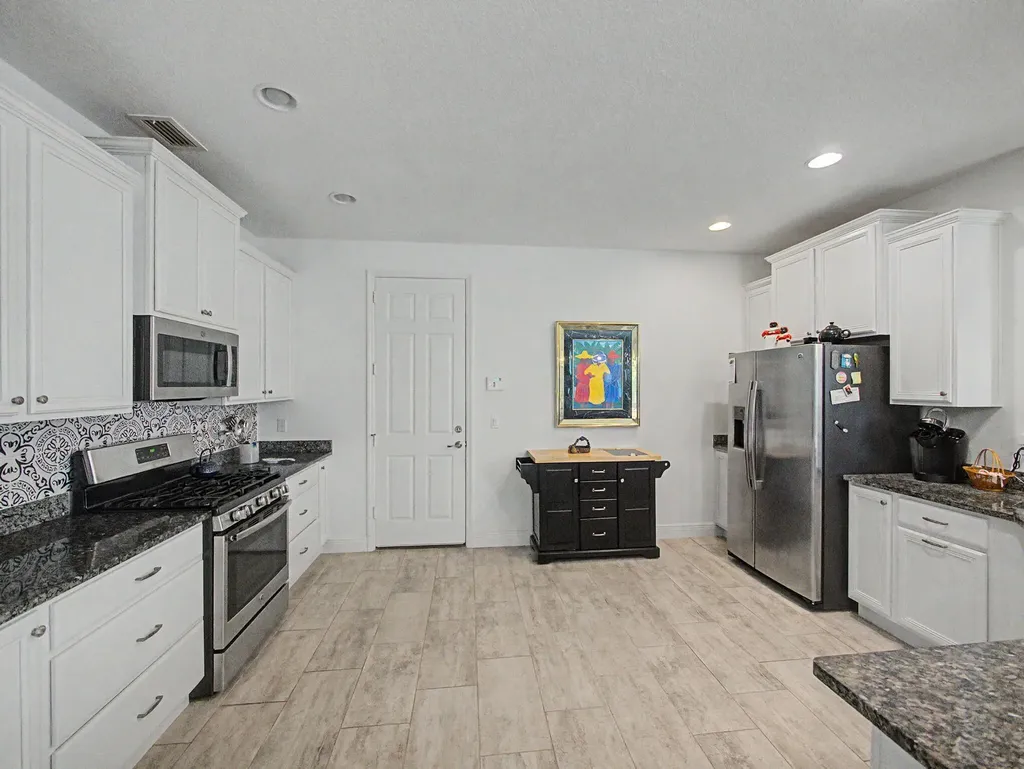 12520 SW Weeping Willow Avenue Port St Lucie FL 34987