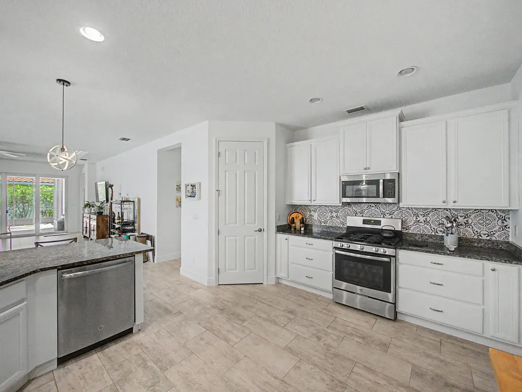12520 SW Weeping Willow Avenue Port St Lucie FL 34987