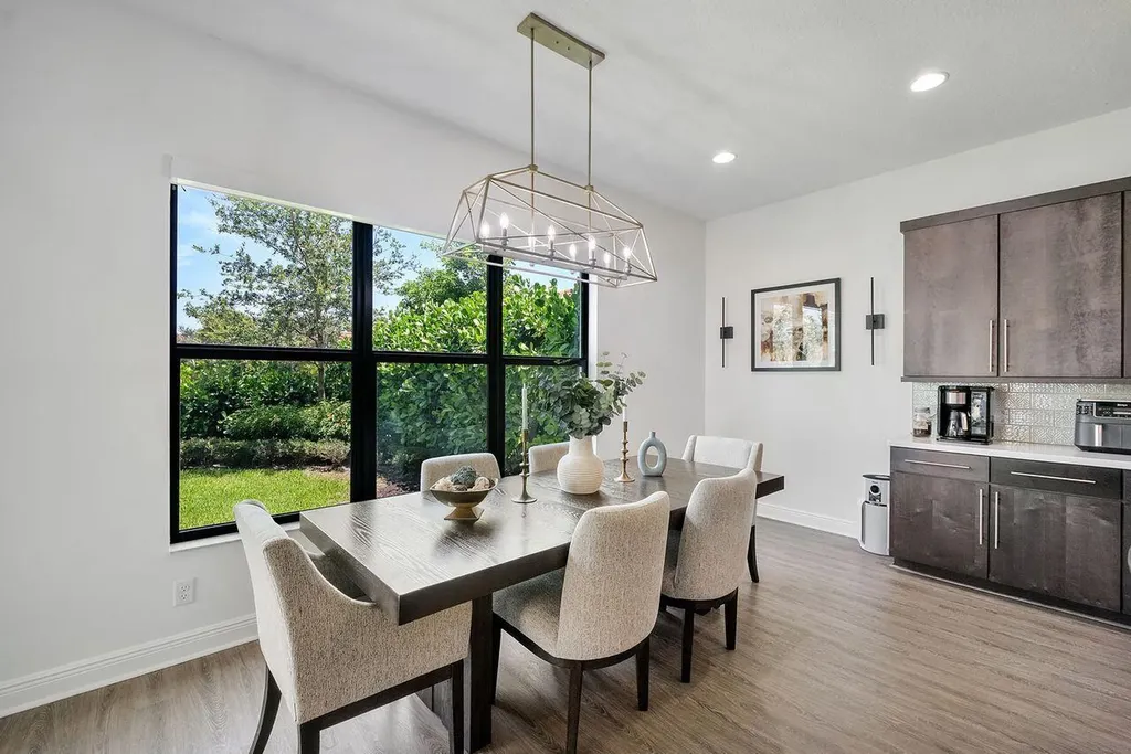 9013 NW 39th Street Coral Springs FL 33065