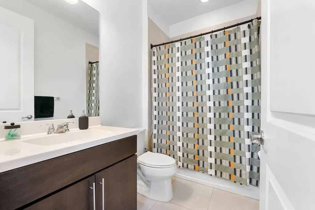9013 NW 39th Street Coral Springs FL 33065