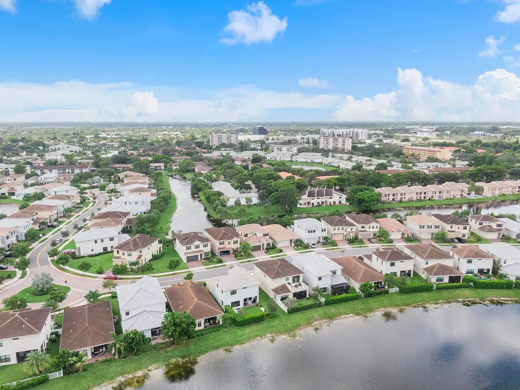 9013 NW 39th Street Coral Springs FL 33065