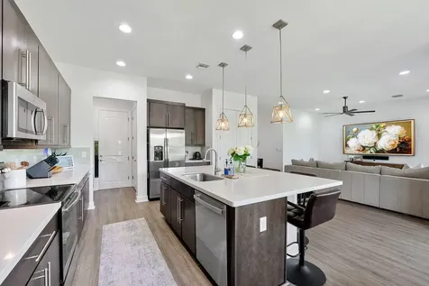 9013 NW 39th Street Coral Springs FL 33065