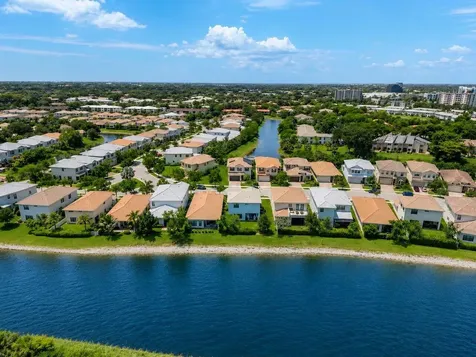 9013 NW 39th Street Coral Springs FL 33065
