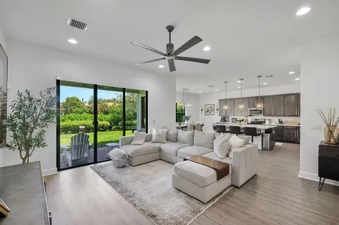 9013 NW 39th Street Coral Springs FL 33065