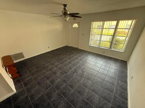 4810 NW 50th Court Tamarac FL 33319