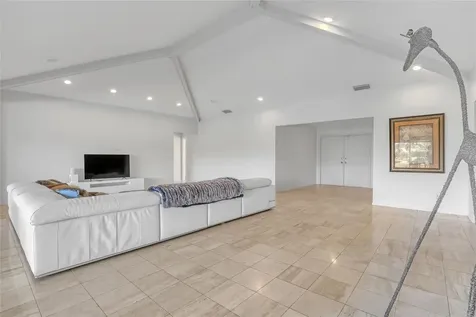 4989 Pineview Circle Delray Beach FL 33445