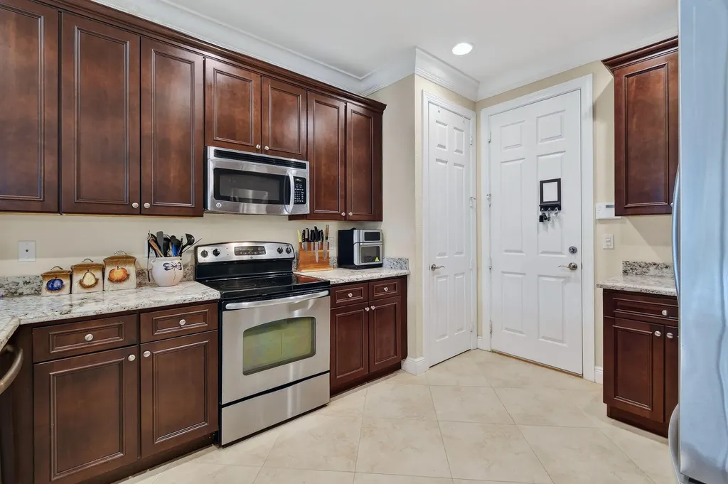 4624 Cadiz Circle Palm Beach Gardens FL 33418