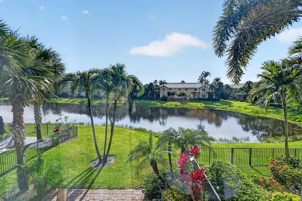 4624 Cadiz Circle Palm Beach Gardens FL 33418