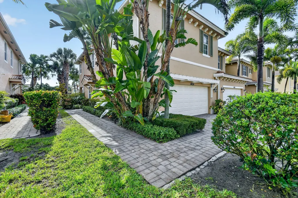 4624 Cadiz Circle Palm Beach Gardens FL 33418