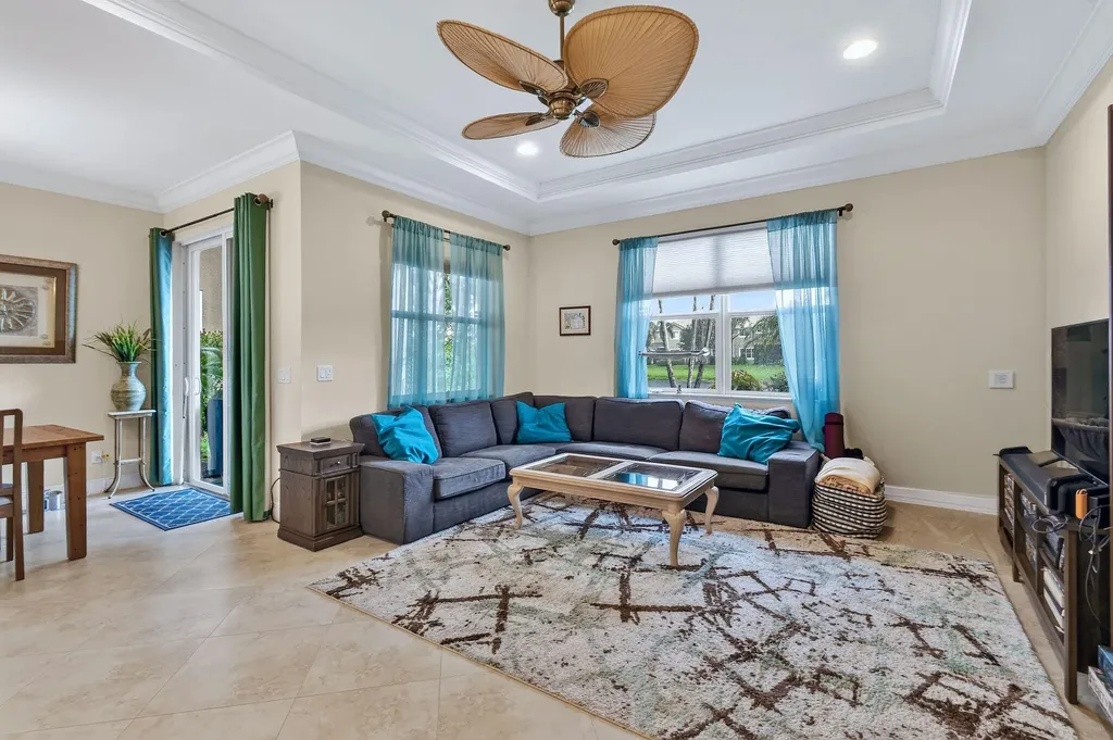 4624 Cadiz Circle Palm Beach Gardens FL 33418