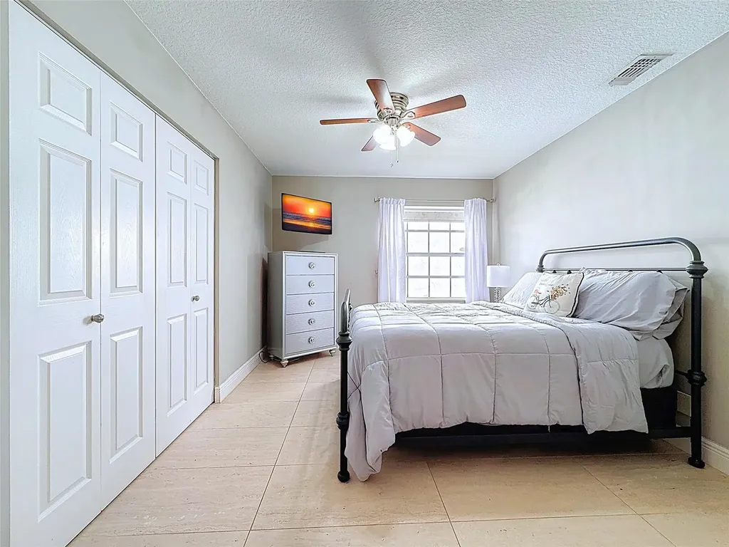 1420 Seagrape Circle Weston FL 33326