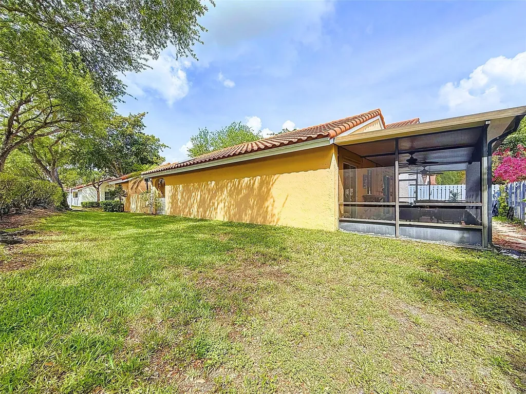 1420 Seagrape Circle Weston FL 33326