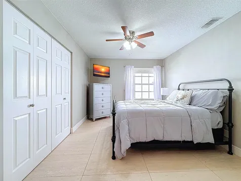 1420 Seagrape Circle Weston FL 33326