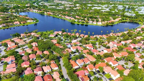 1420 Seagrape Circle Weston FL 33326
