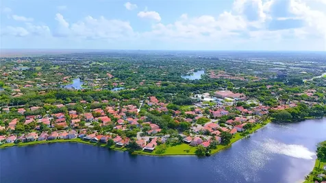 1420 Seagrape Circle Weston FL 33326