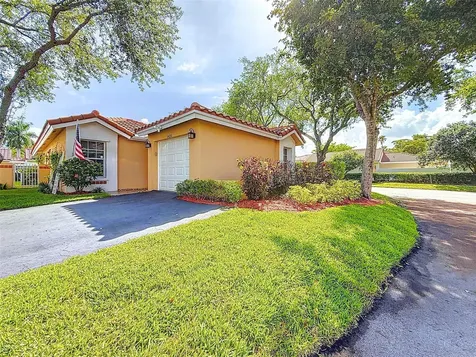 1420 Seagrape Circle Weston FL 33326
