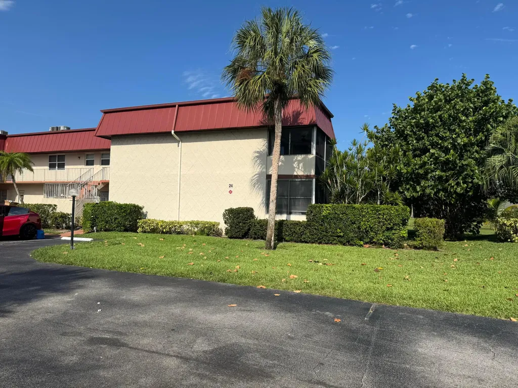 12024 W Greenway Drive Royal Palm Beach FL 33411