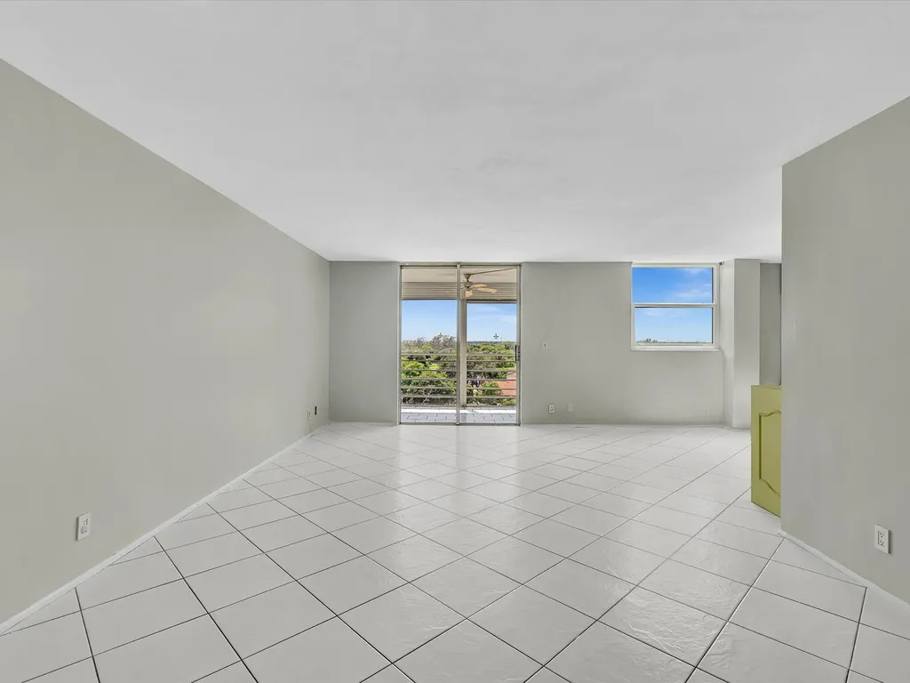 6161 NW 2nd Avenue Boca Raton FL 33487