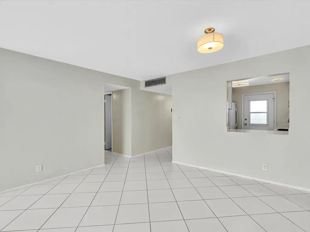 6161 NW 2nd Avenue Boca Raton FL 33487