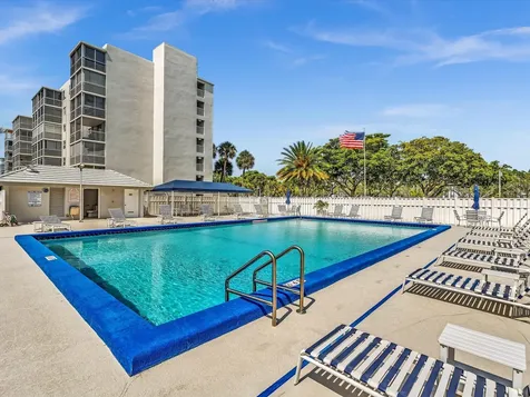 6161 NW 2nd Avenue Boca Raton FL 33487