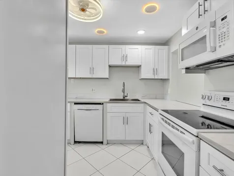 6161 NW 2nd Avenue Boca Raton FL 33487