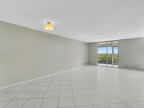 6161 NW 2nd Avenue Boca Raton FL 33487