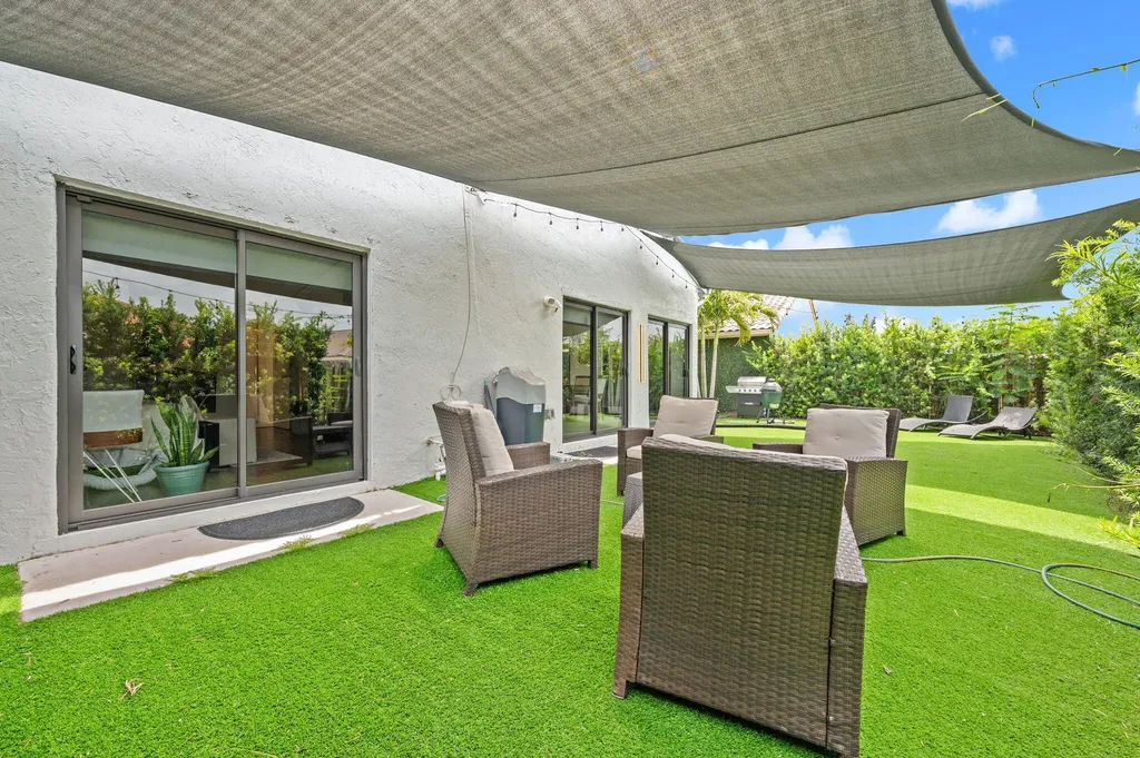 15121 S Waterford Drive Davie FL 33331