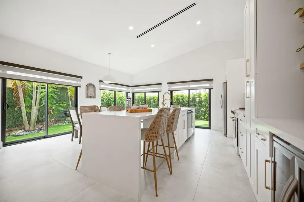 15121 S Waterford Drive Davie FL 33331