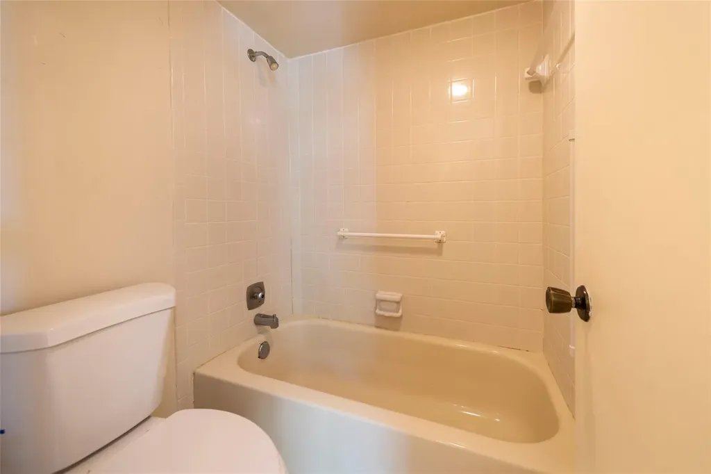 8701 SW 30th Street Davie FL 33328