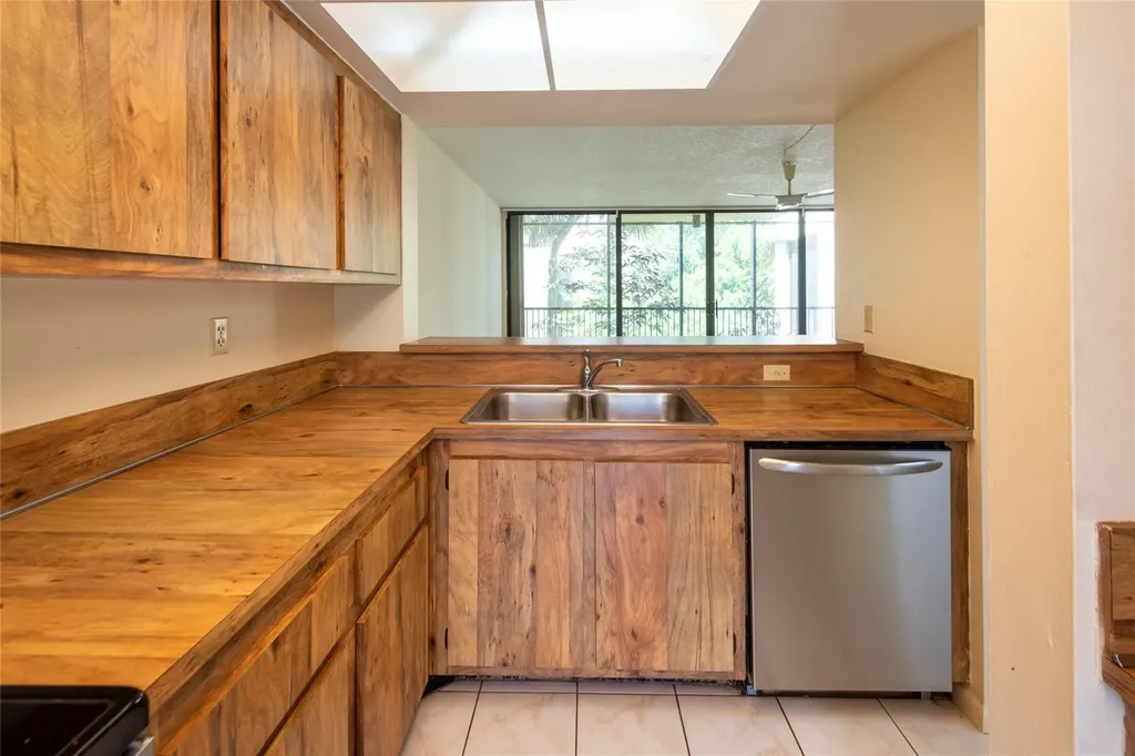8701 SW 30th Street Davie FL 33328