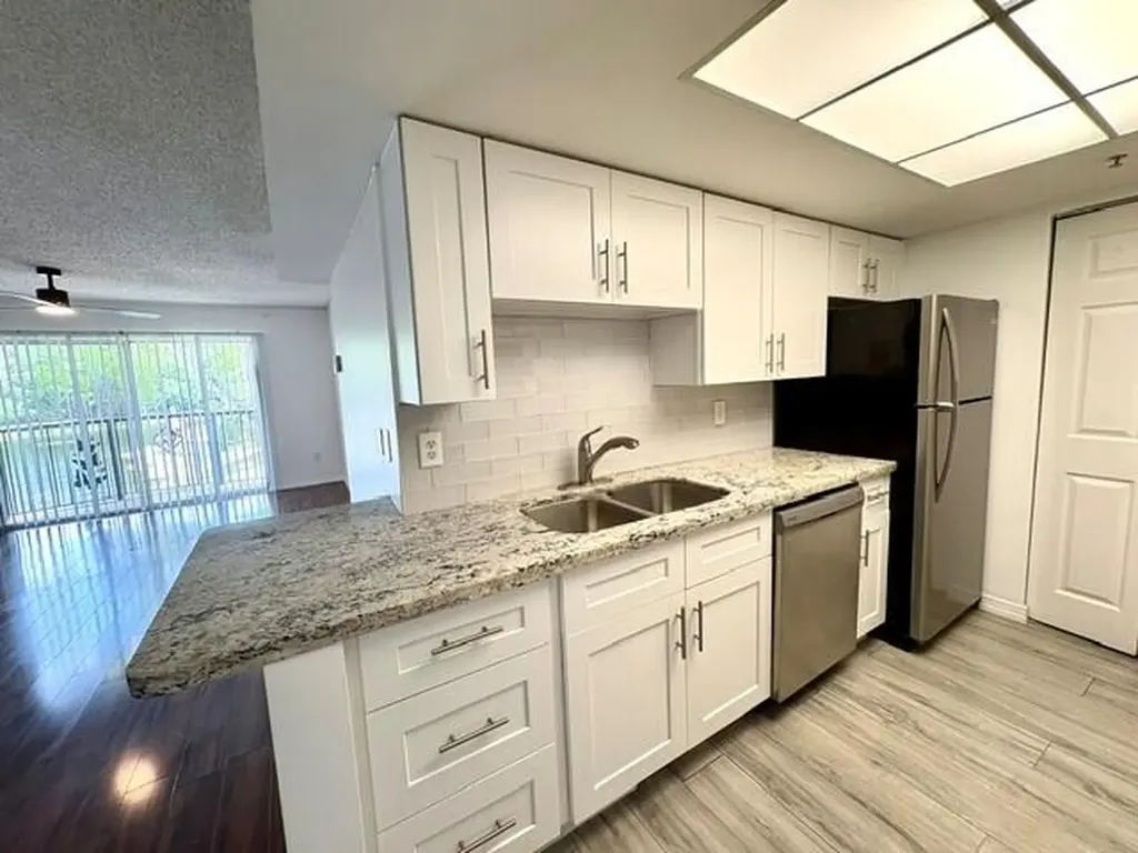 100 Crestwood Court N Royal Palm Beach FL 33411