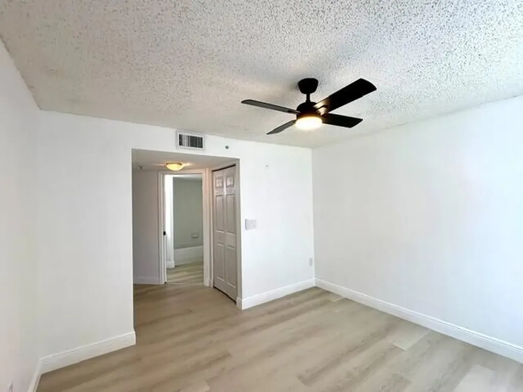 100 Crestwood Court N Royal Palm Beach FL 33411