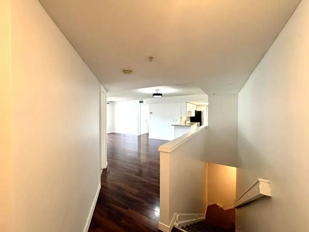 100 Crestwood Court N Royal Palm Beach FL 33411