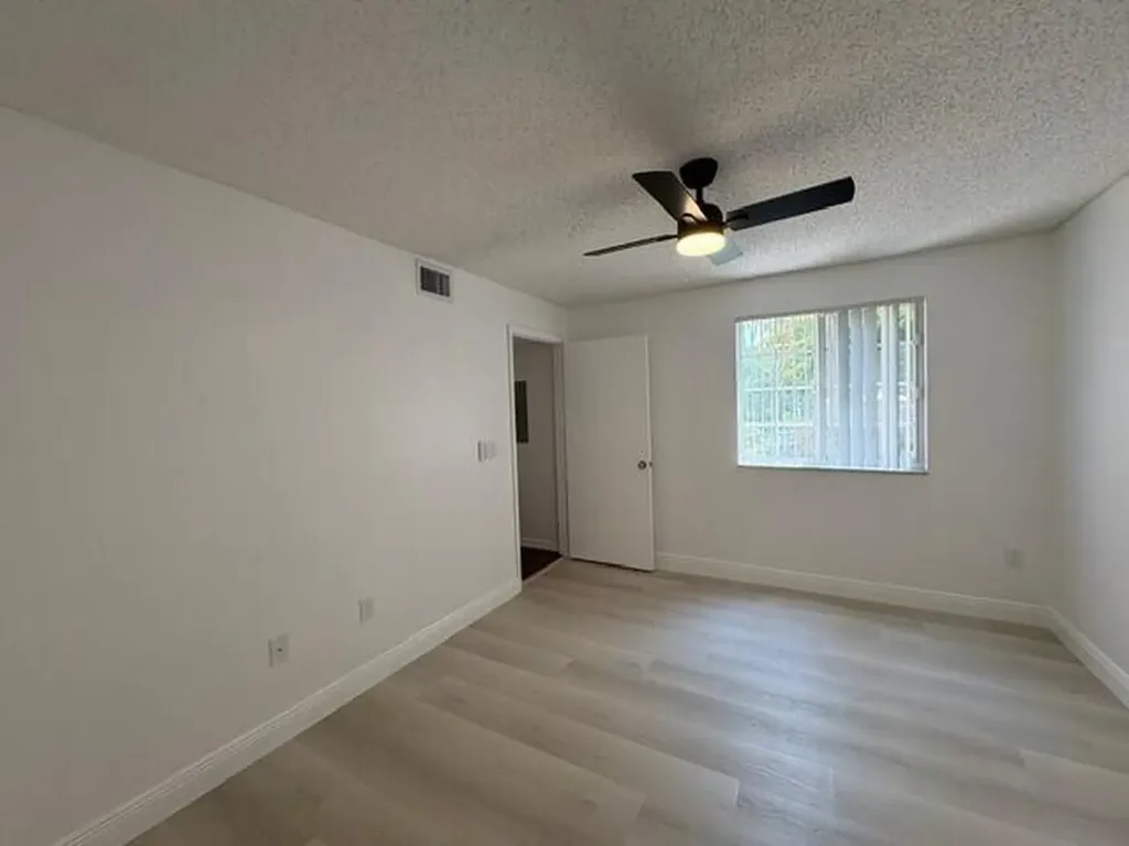 100 Crestwood Court N Royal Palm Beach FL 33411