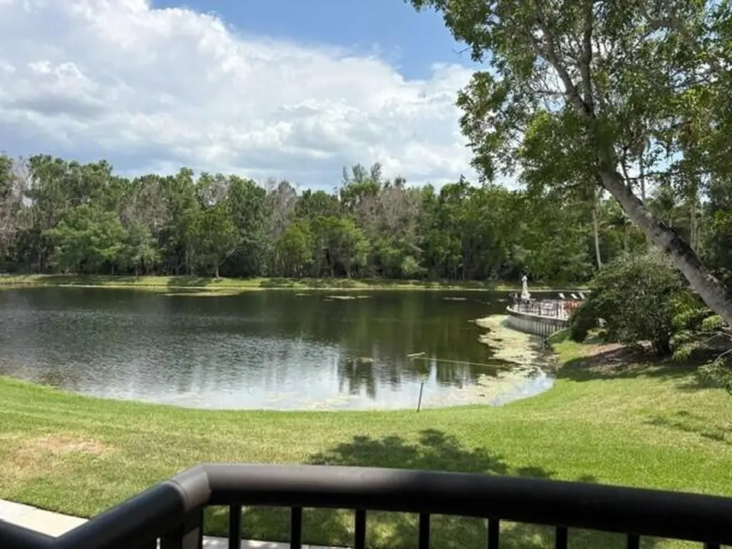 100 Crestwood Court N Royal Palm Beach FL 33411