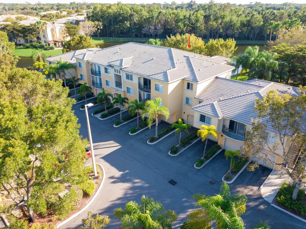100 Crestwood Court N Royal Palm Beach FL 33411