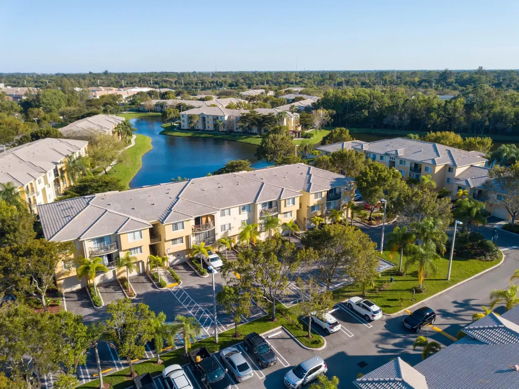 100 Crestwood Court N Royal Palm Beach FL 33411