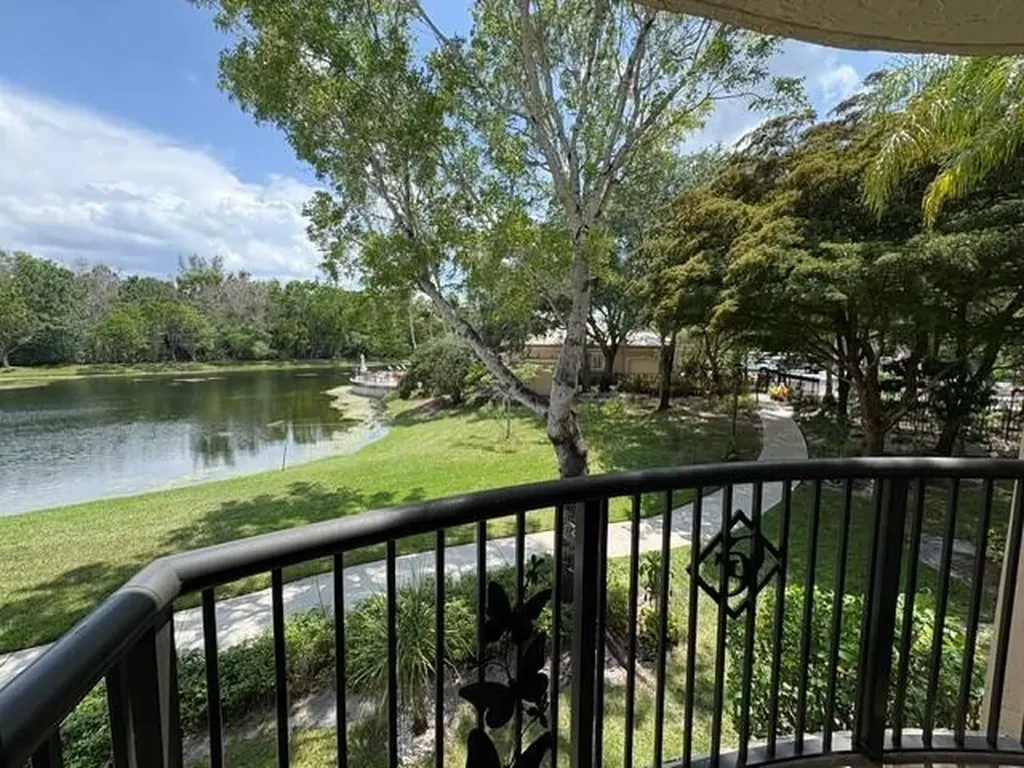 100 Crestwood Court N Royal Palm Beach FL 33411