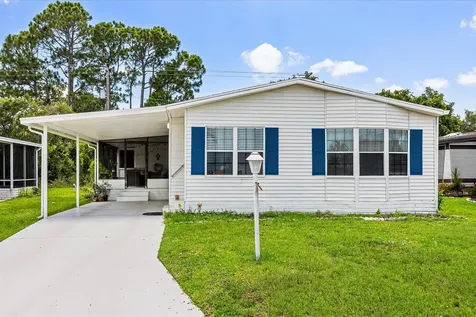 202 Sandy Bottom Place Fort Pierce FL 34982