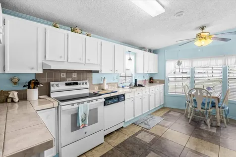 202 Sandy Bottom Place Fort Pierce FL 34982
