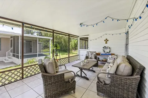 202 Sandy Bottom Place Fort Pierce FL 34982
