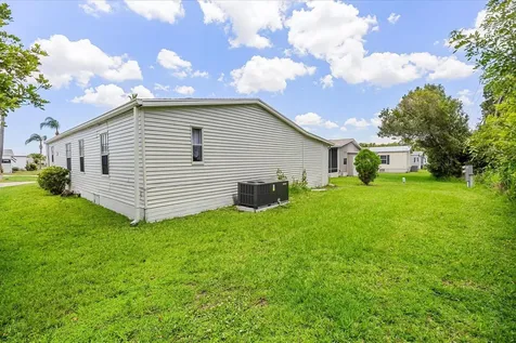 202 Sandy Bottom Place Fort Pierce FL 34982