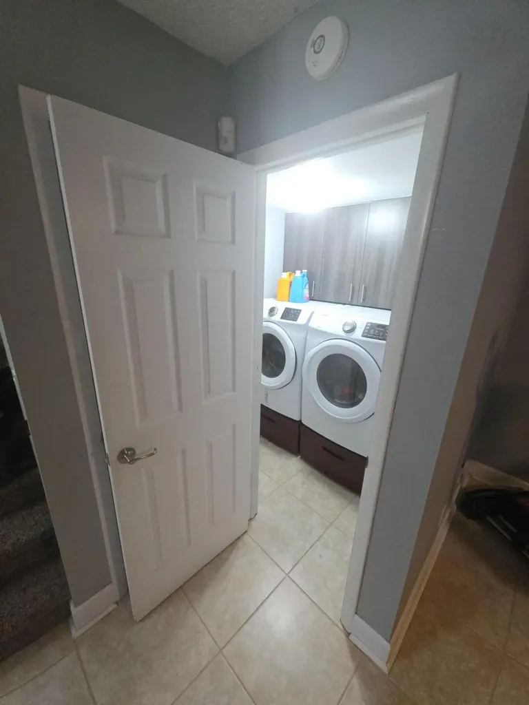 2164 White Pine Circle Greenacres FL 33415