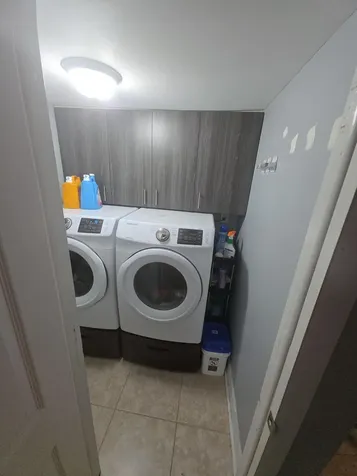 2164 White Pine Circle Greenacres FL 33415