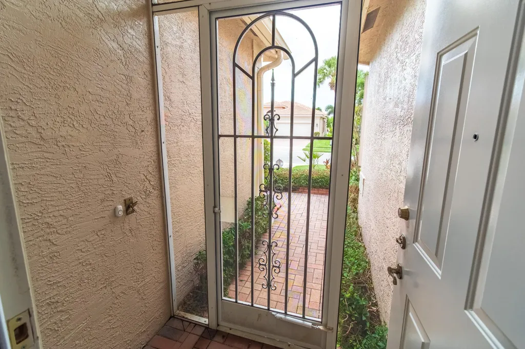 13658 Cambria Bay Lane Delray Beach FL 33446