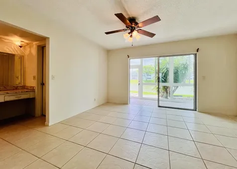 107 Wellington D West Palm Beach FL 33417
