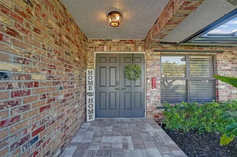 800 Blue Ridge Way Davie FL 33325