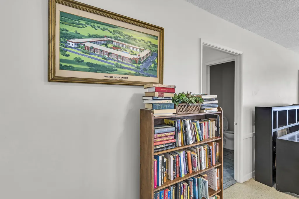 400 SE 10th Street Deerfield Beach FL 33441